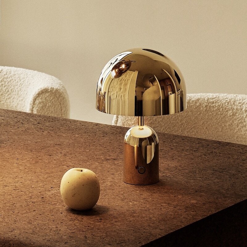 https://www.norrmalmsel.se/pub_docs/files/TOM_DIXON_BELL-Portable-Gold.jpg