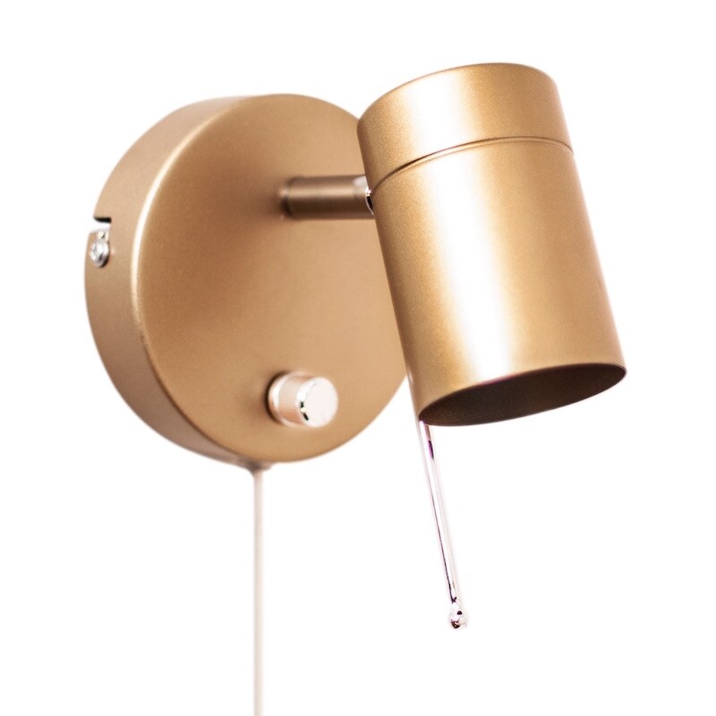 Correct vägglampa Guld