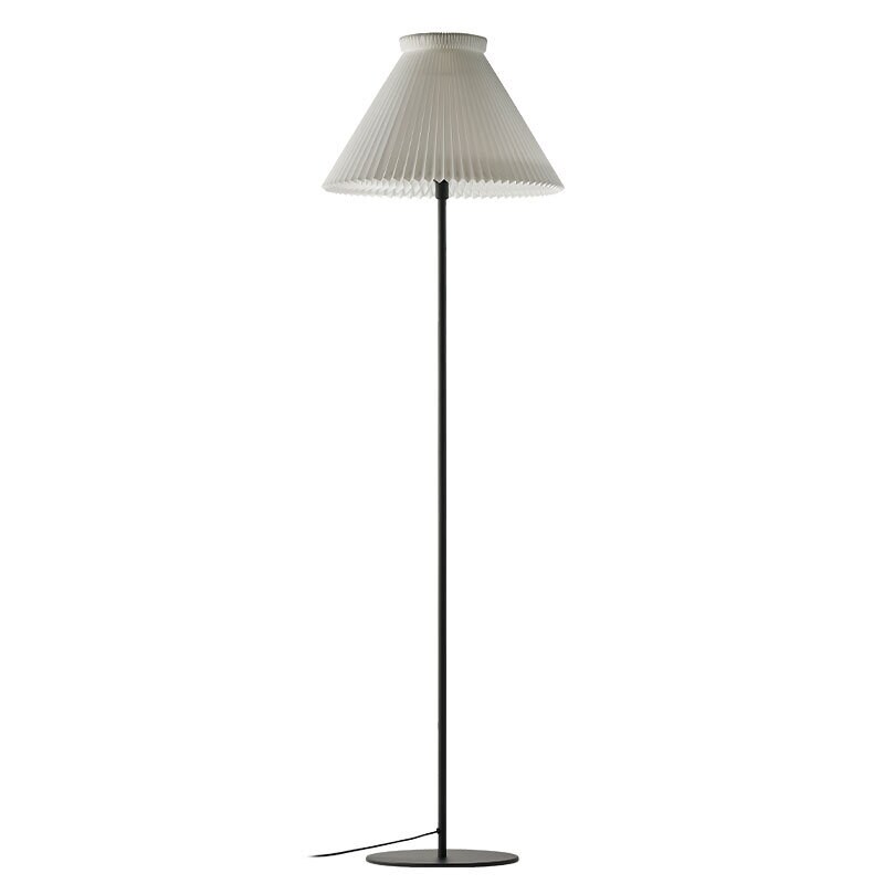 Le Klint - Le Klint 334H golvlampa svart/standard