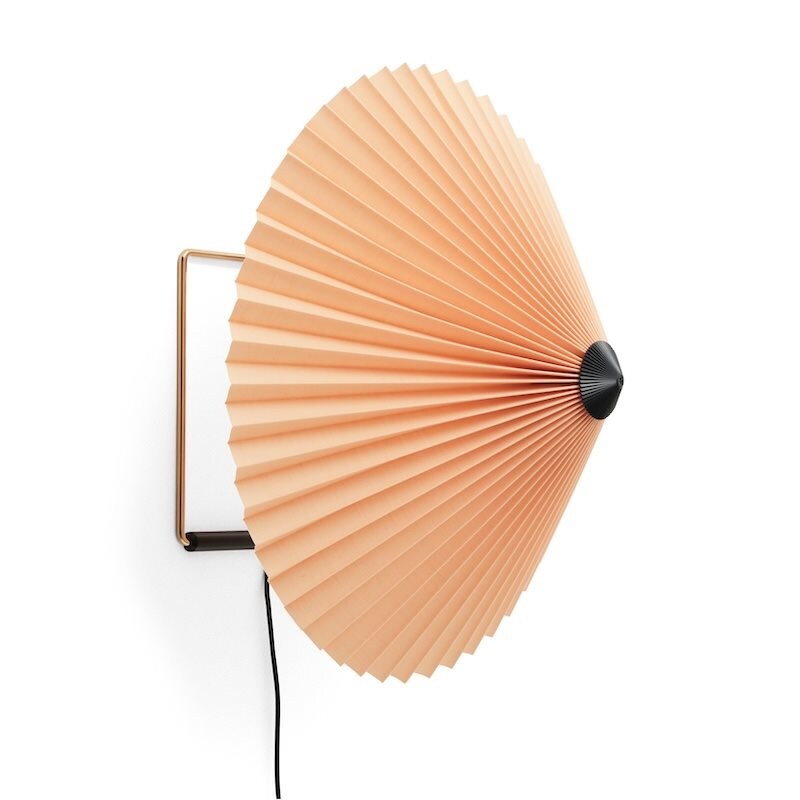 Matin 380 vägglampa peach/brass