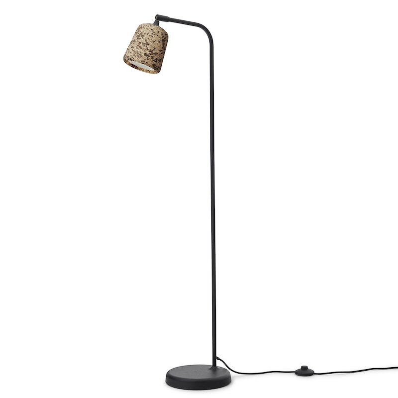 New Works - Material golvlampa mixed kork/svart