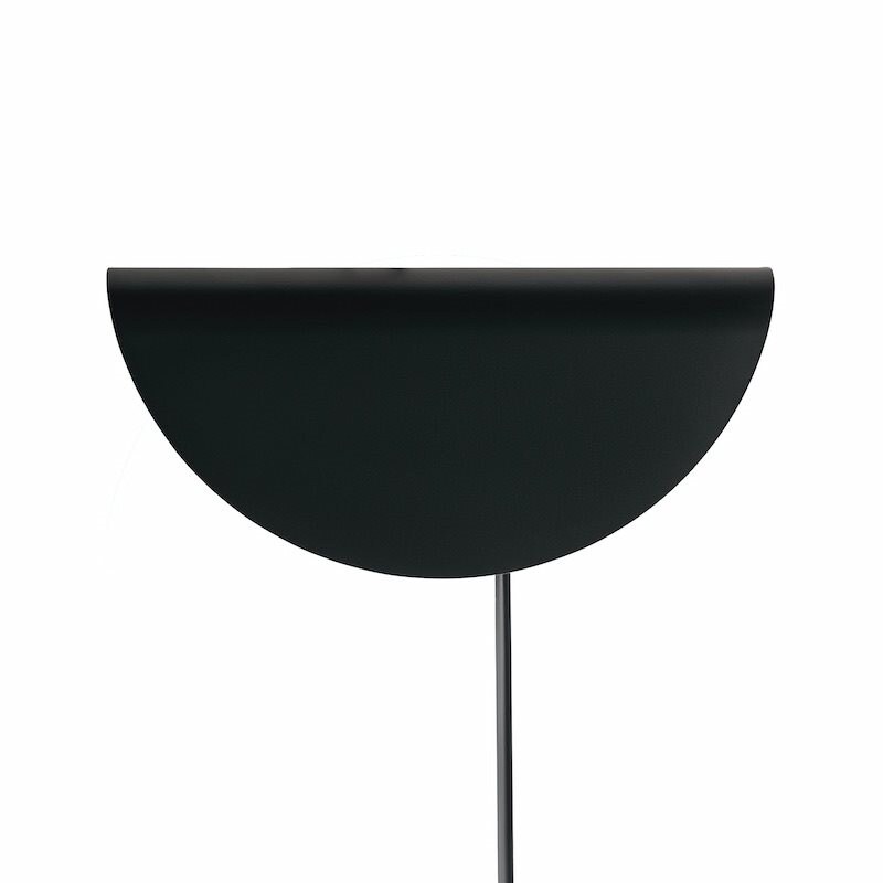 Model 2110 vägglampa svart