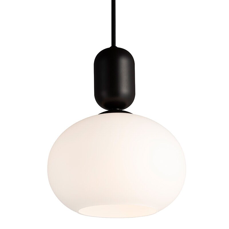 Notti taklampa svart