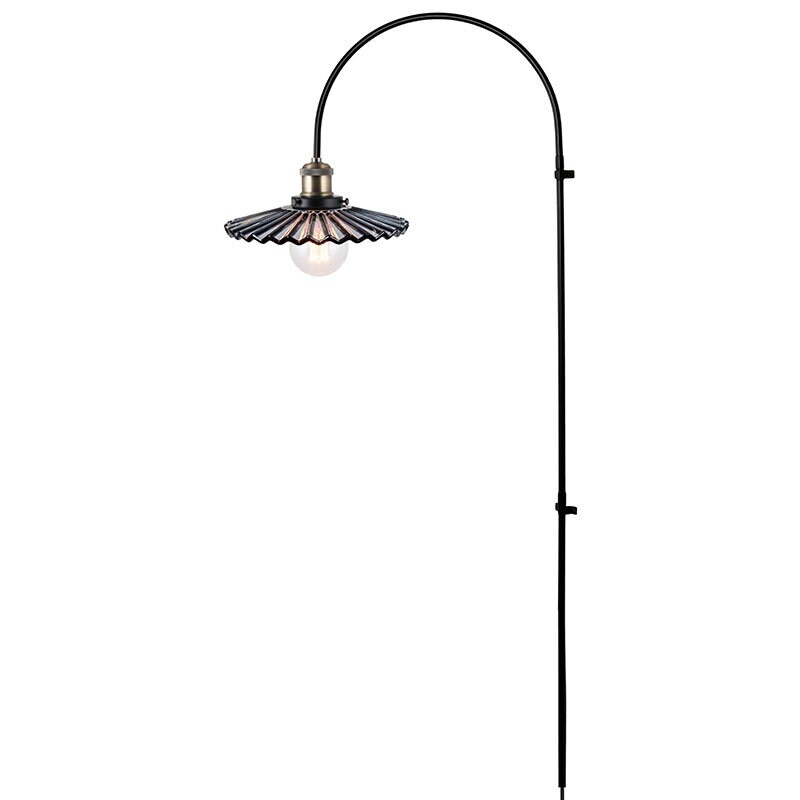 Globen Lighting - Cobbler 150 vägglampa rök/svart