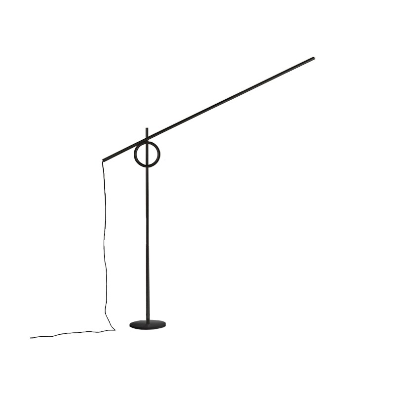 Tangent XL golvlampa svart