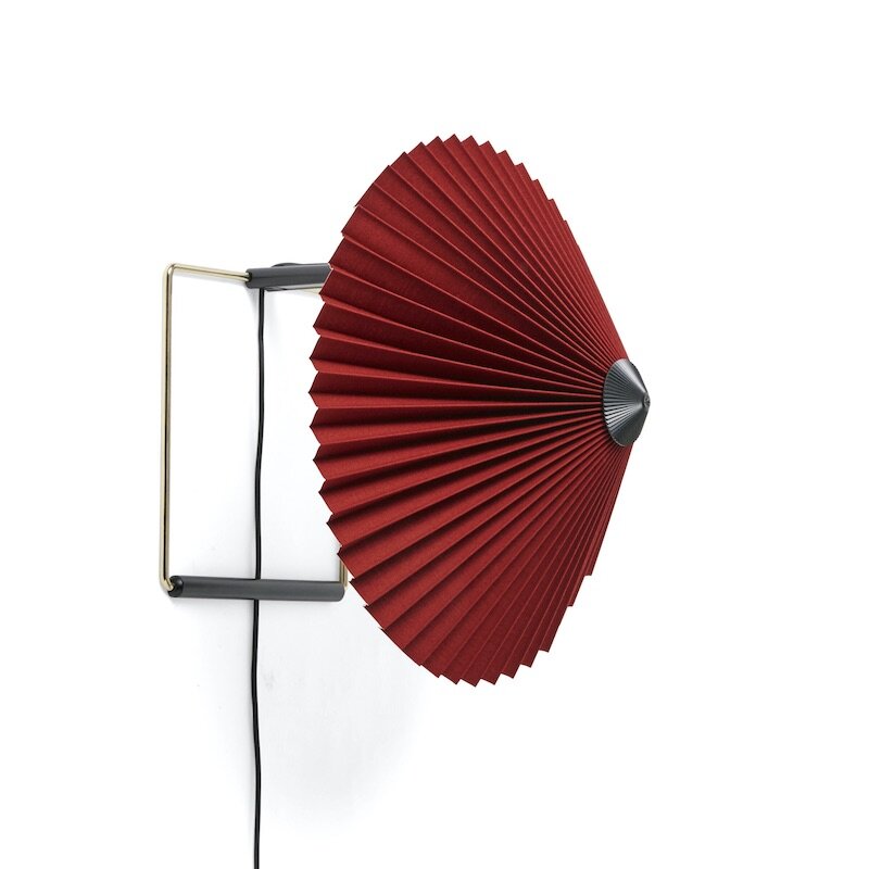 Matin 300 vägglampa oxide red/brass