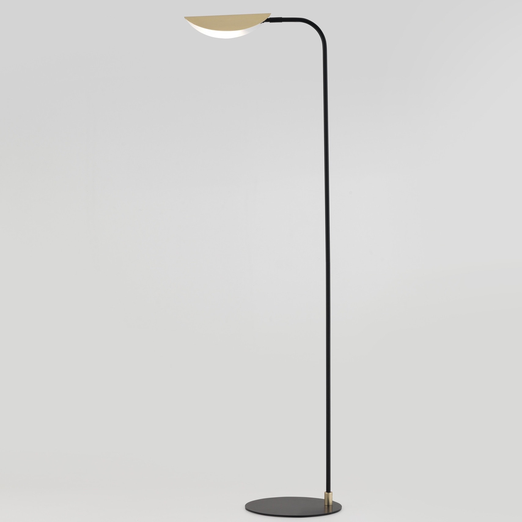 Ficus golvlampa matt guld/svart