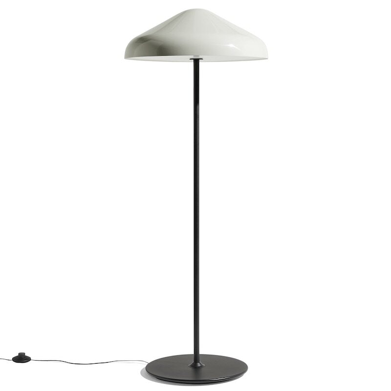 Pao steel golvlampa cool grey