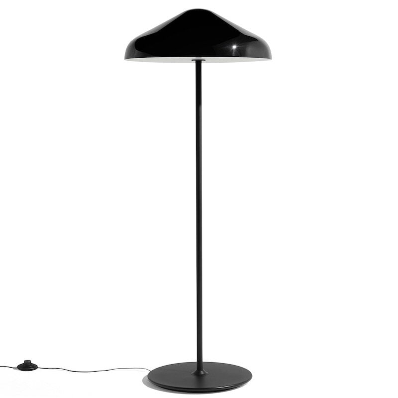 Pao steel golvlampa soft black