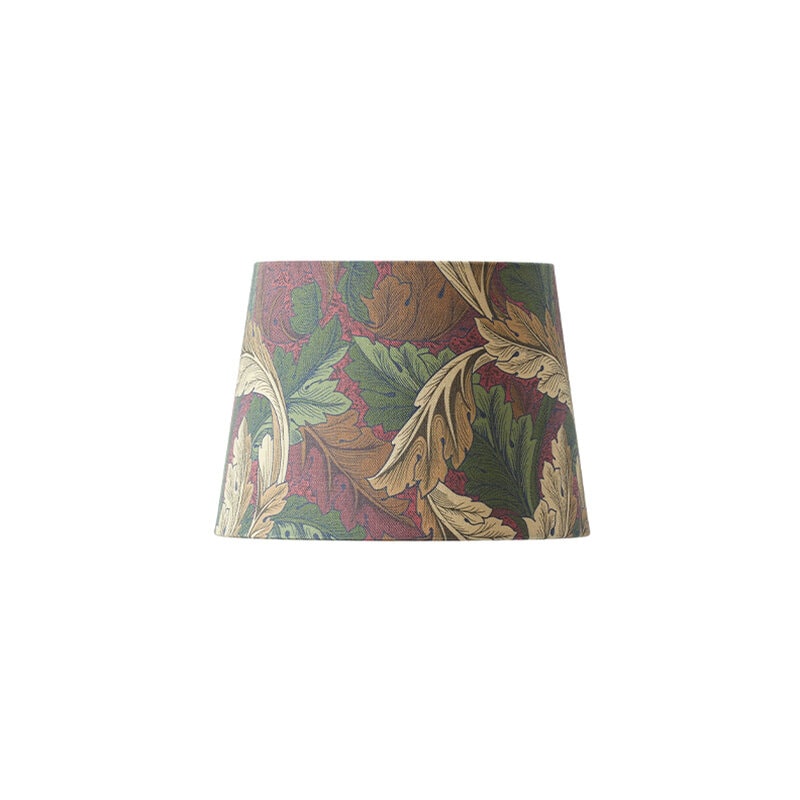 Qvist Classic Round 22 cm Lampskarm  William Morris Acanthus Red