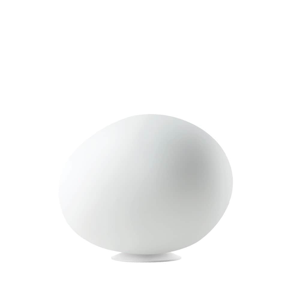Gregg media bordslampa vit med dimmer