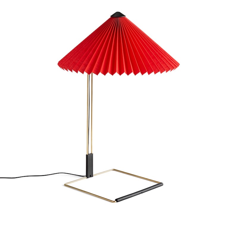 Matin 380 bordslampa bright red/brass