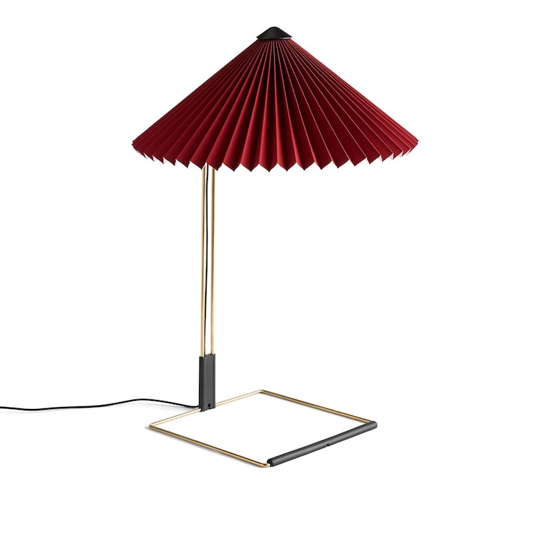 Matin 380 bordslampa oxide red/brass