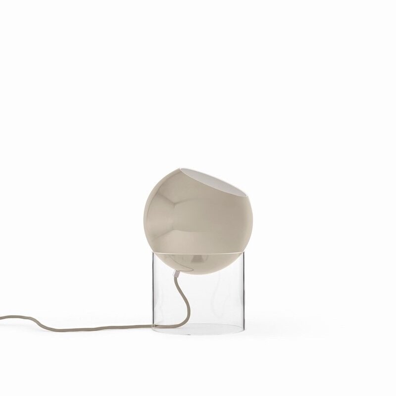 Topan VP13 bordslampa clear acrylic/grey beige  