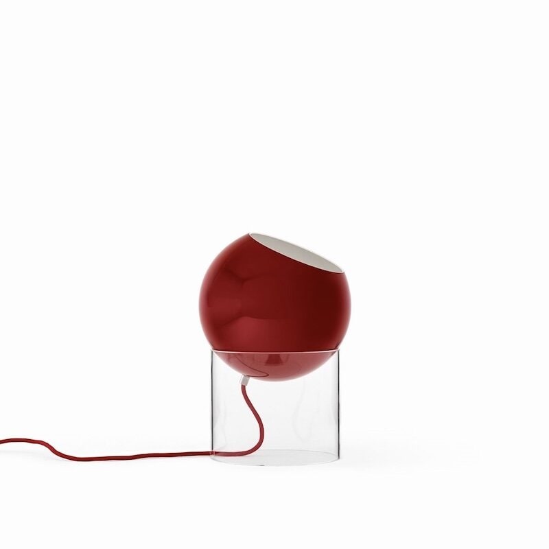Topan VP13 bordslampa clear acrylic/vermilion red  