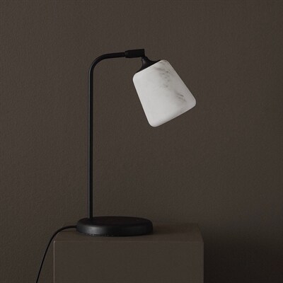 Bordslampor Norrmalms Elektriska Material bordslampa vitt opalglassvart New Works